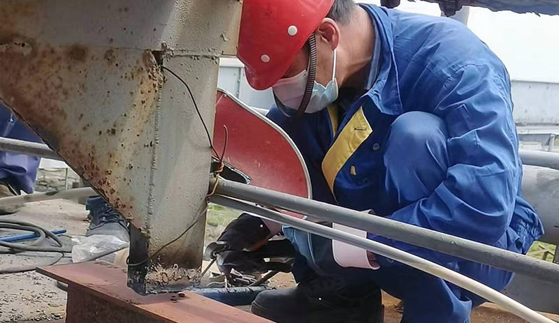 福州港口過(guò)橋修復項目